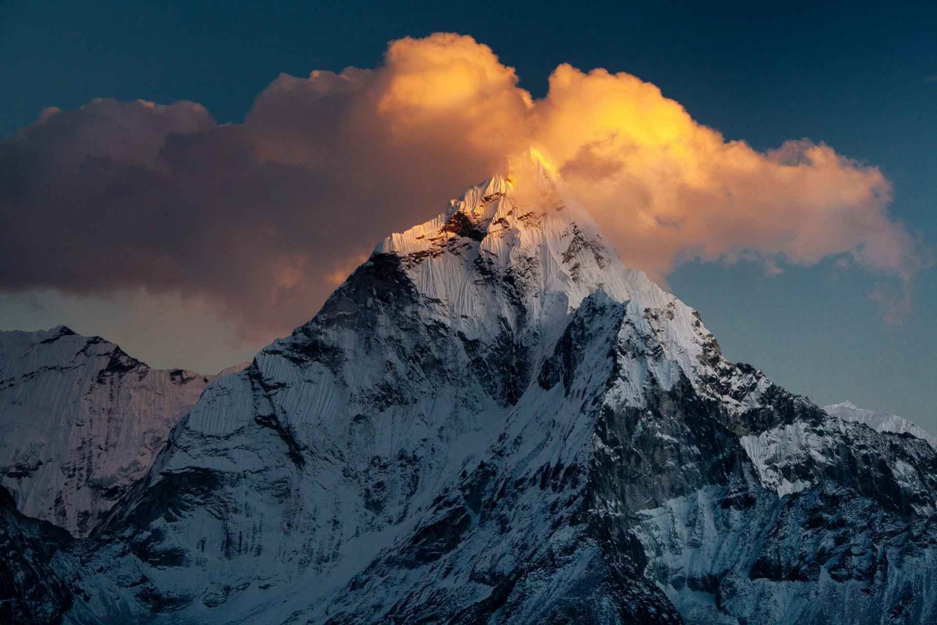 cristian-grecu-762012-unsplash-min masterstudy_placeholder